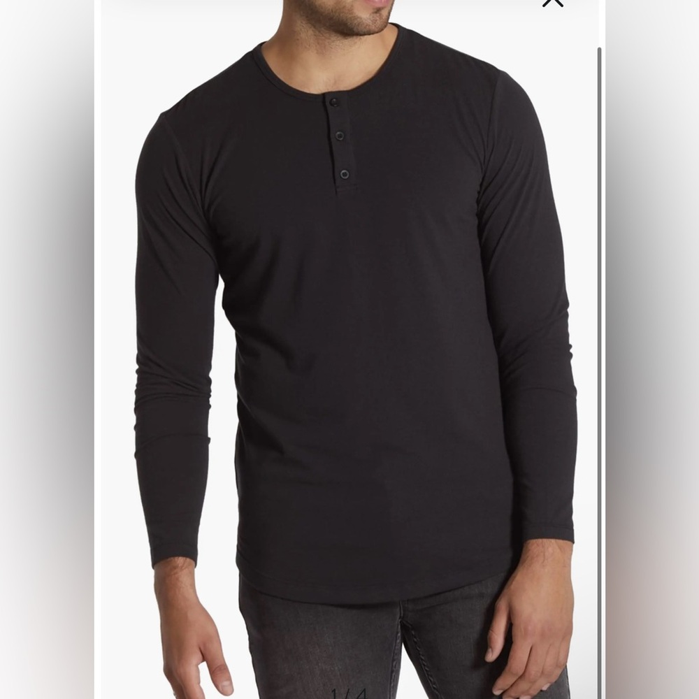 NWOT CUTS AO Curved Hem Long Sleeve Henley crewneck black